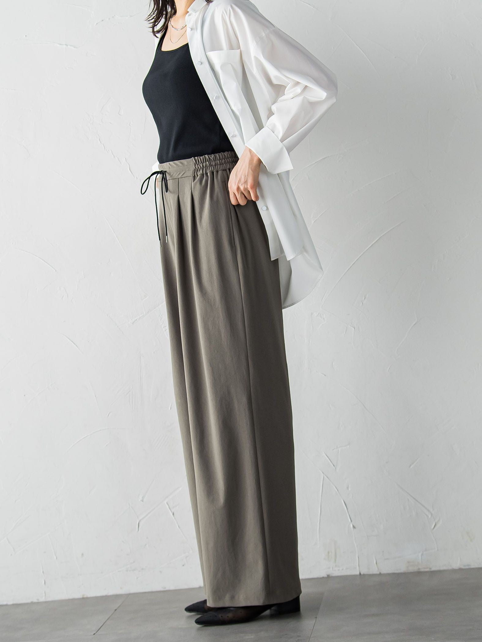 【WEB限定】Active Beautyワイドパンツ≪洗濯機で洗える≫