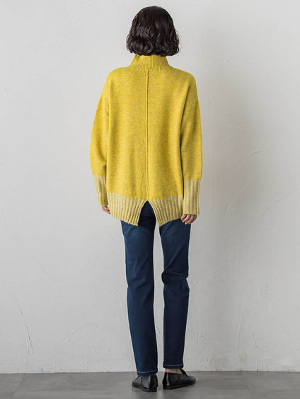 【WEB限定】”ふんわり配色の”もっちりハイネックニット