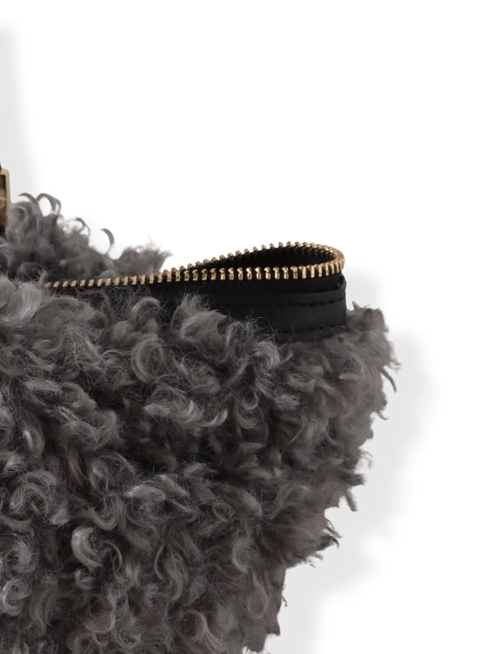 【VIOLAd'ORO】ふんわりもこもこバッグ