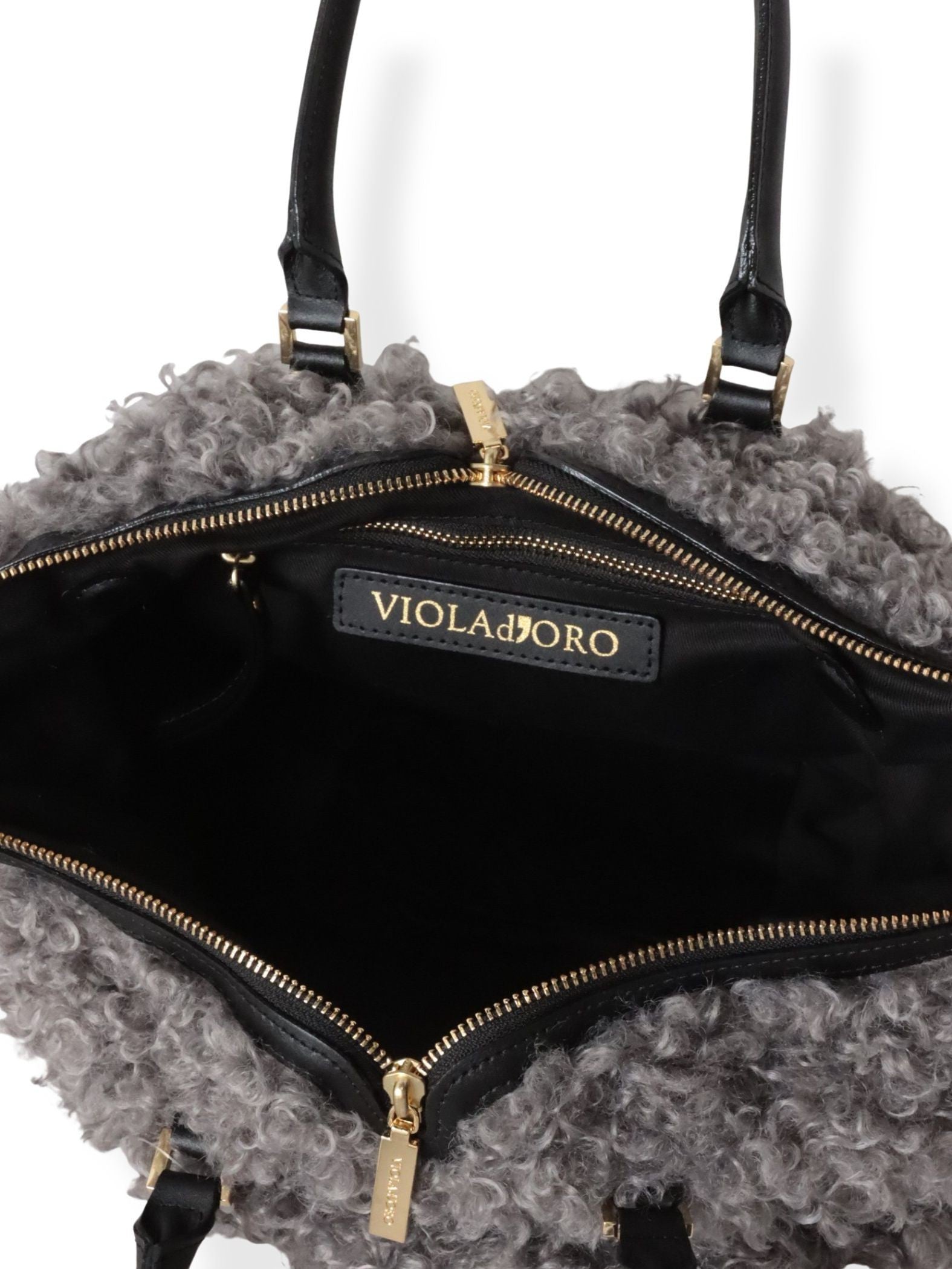 【VIOLAd'ORO】ふんわりもこもこバッグ