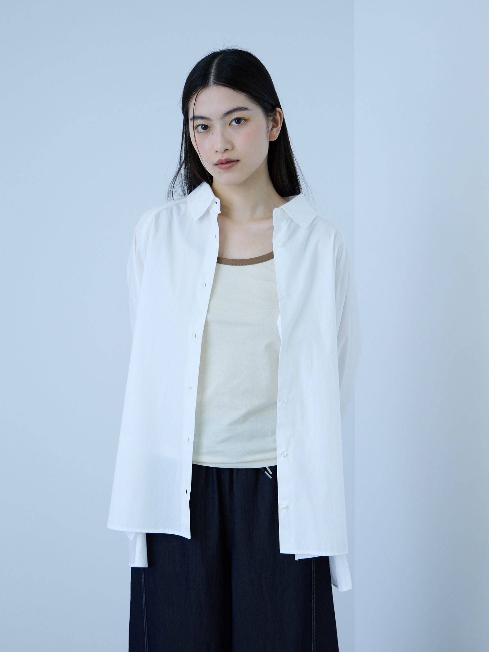 【大人の抜け感】コーマコットンバックフレアシャツ