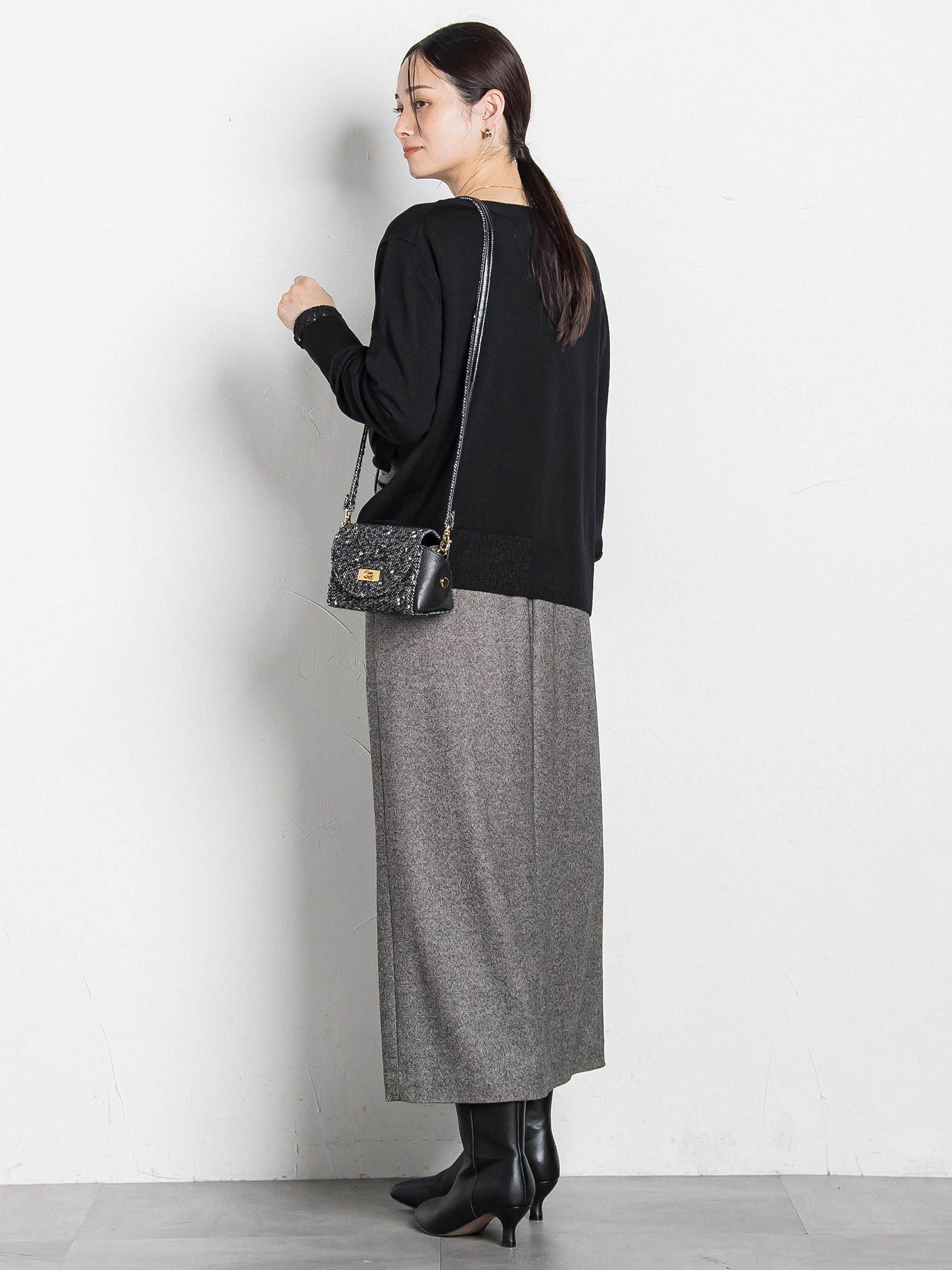 袖レースインナーカットソー