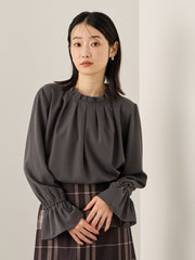 エステールギャバジンハイネックブラウス≪手洗い可能≫