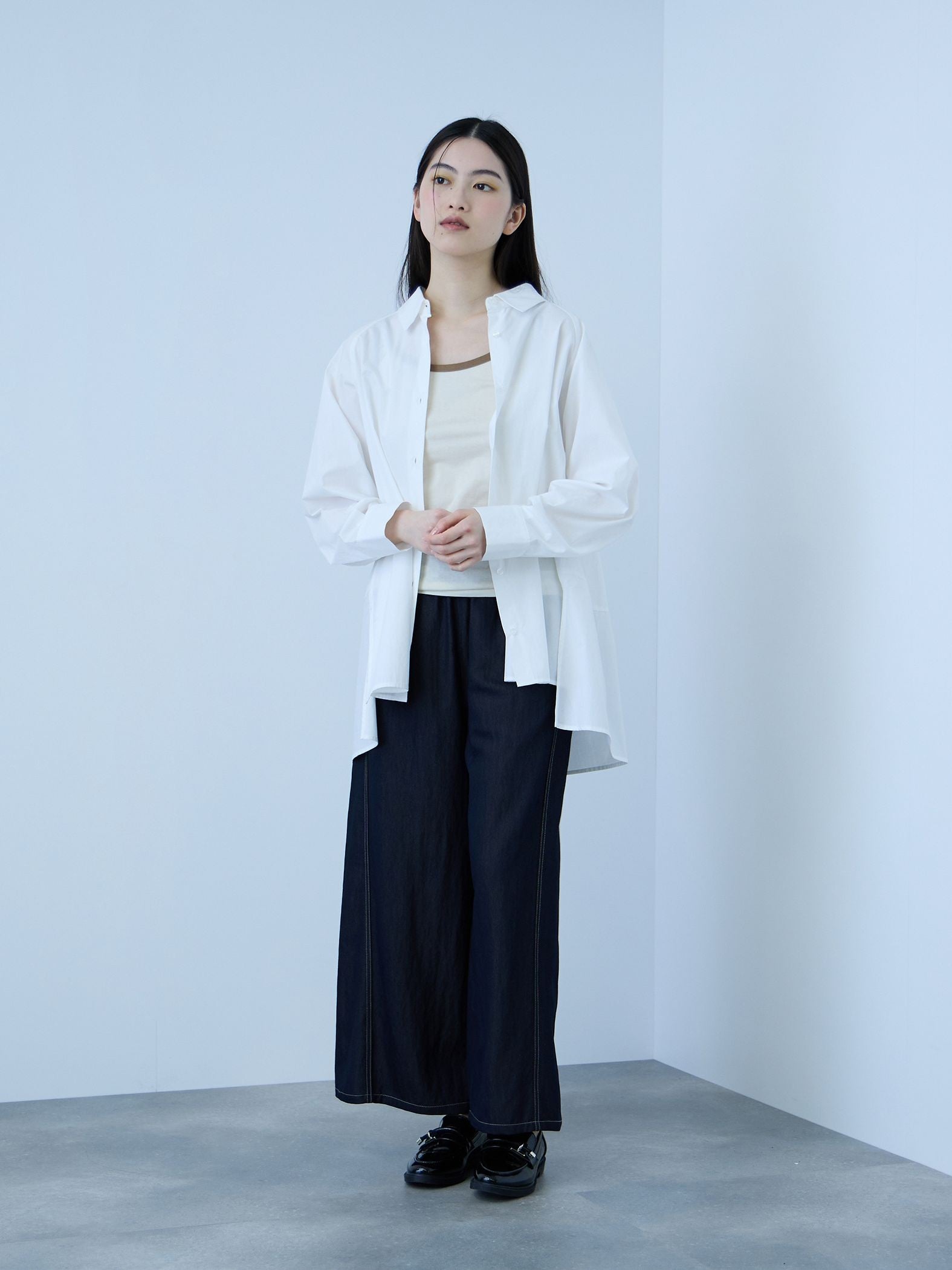 【大人の抜け感】コーマコットンバックフレアシャツ