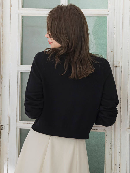 Vネックビジューカーディガン≪手洗い可能≫