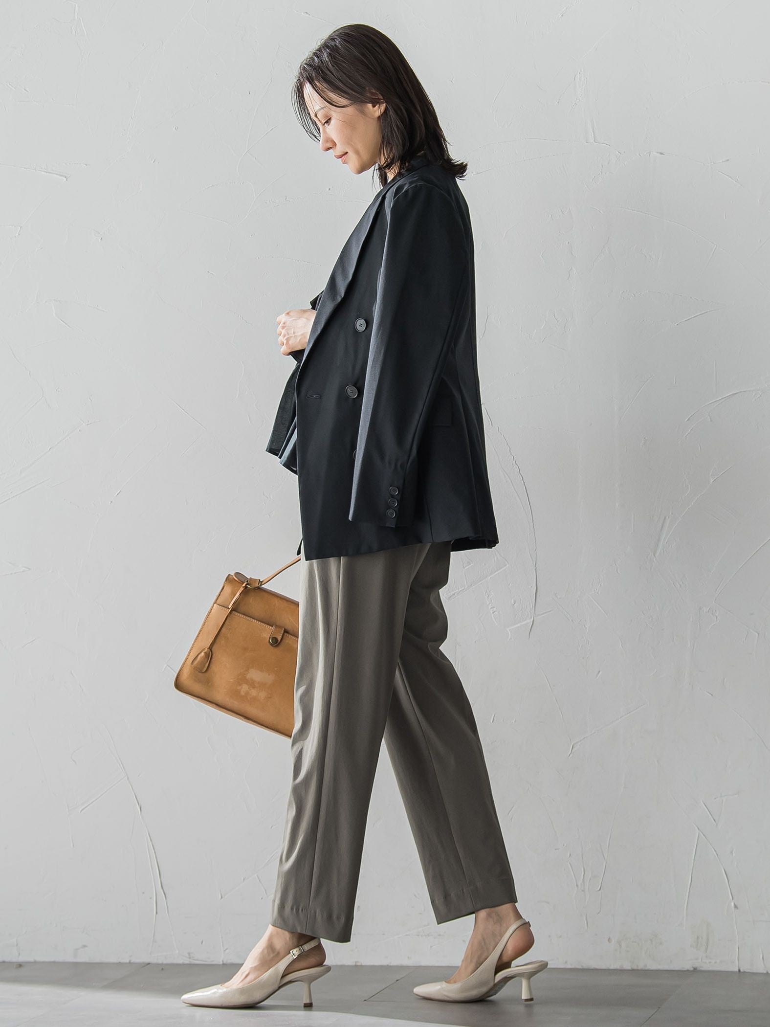 【WEB限定】Active Beautyテーパードパンツ≪13号・15号あり/洗濯機で洗える≫