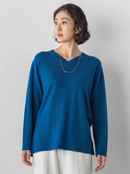 ファインウールVネックニット