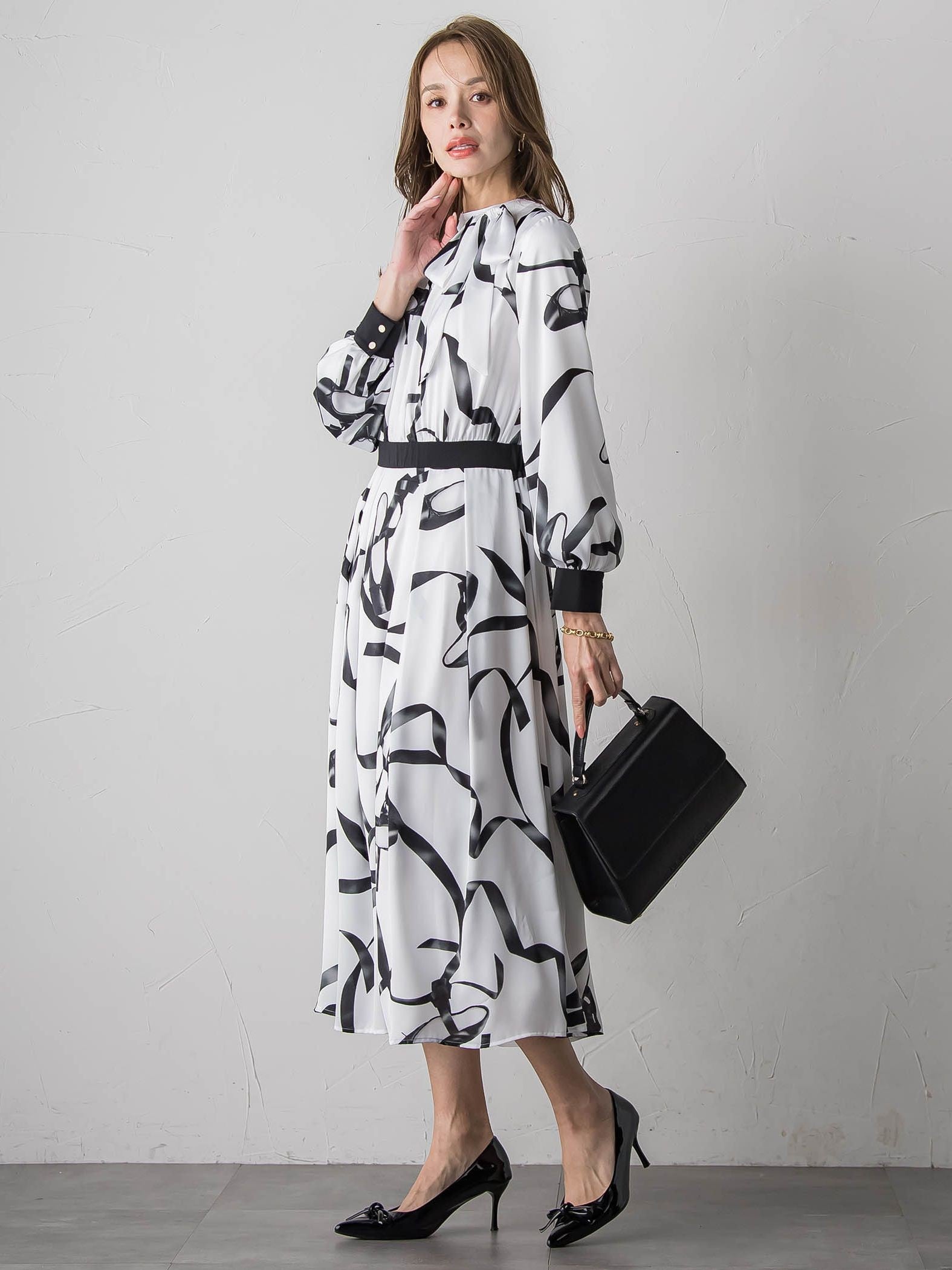 トゥシューズワンピース