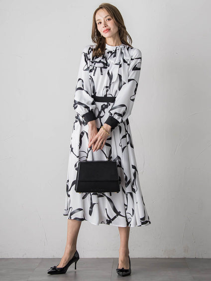 トゥシューズワンピース