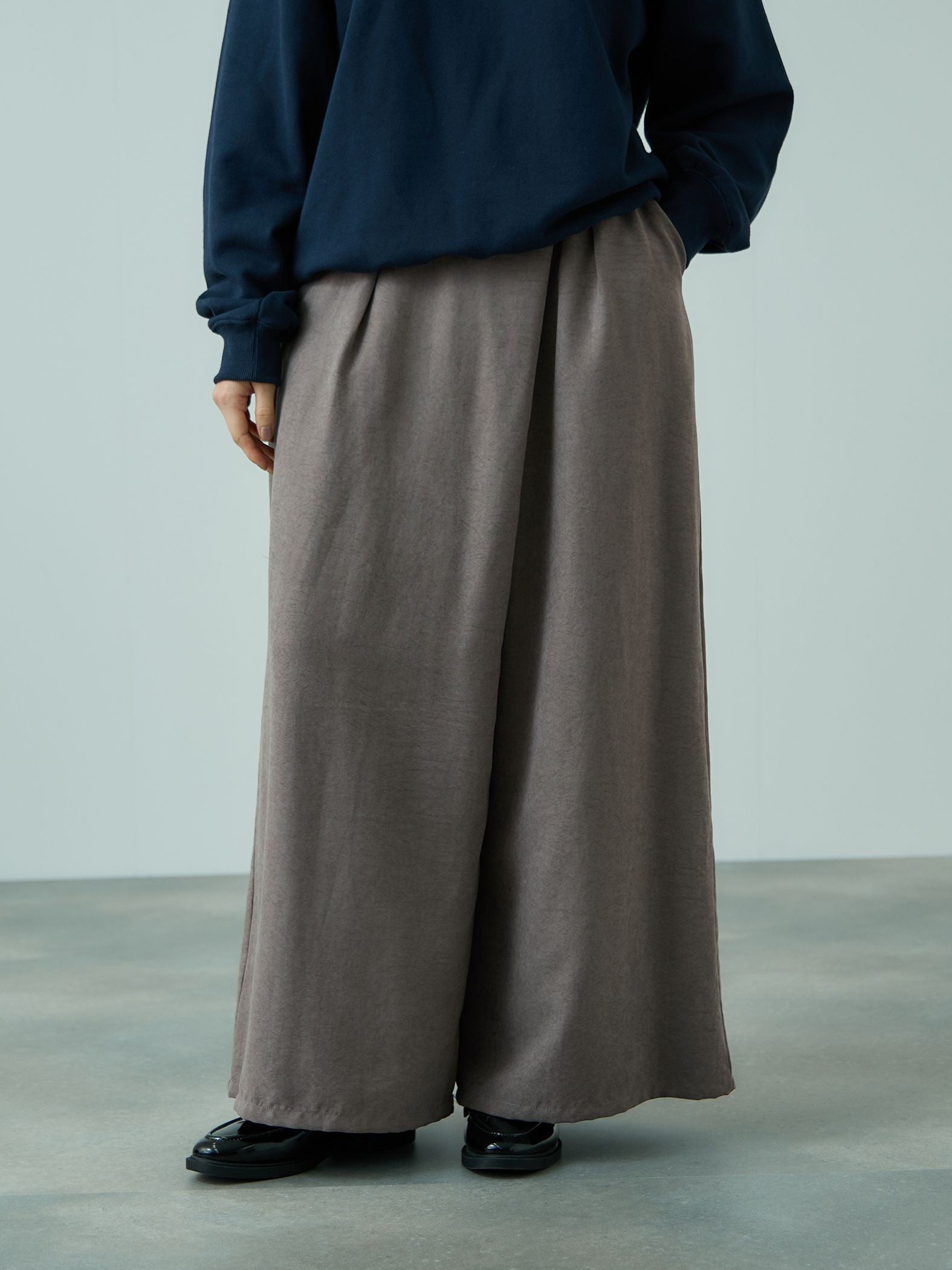 フィブリルサテンラップワイドパンツ≪洗濯機で洗える≫