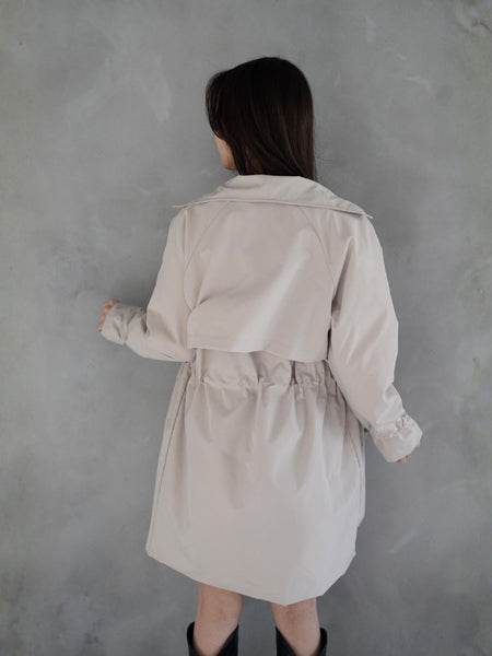Middle Trench Coat