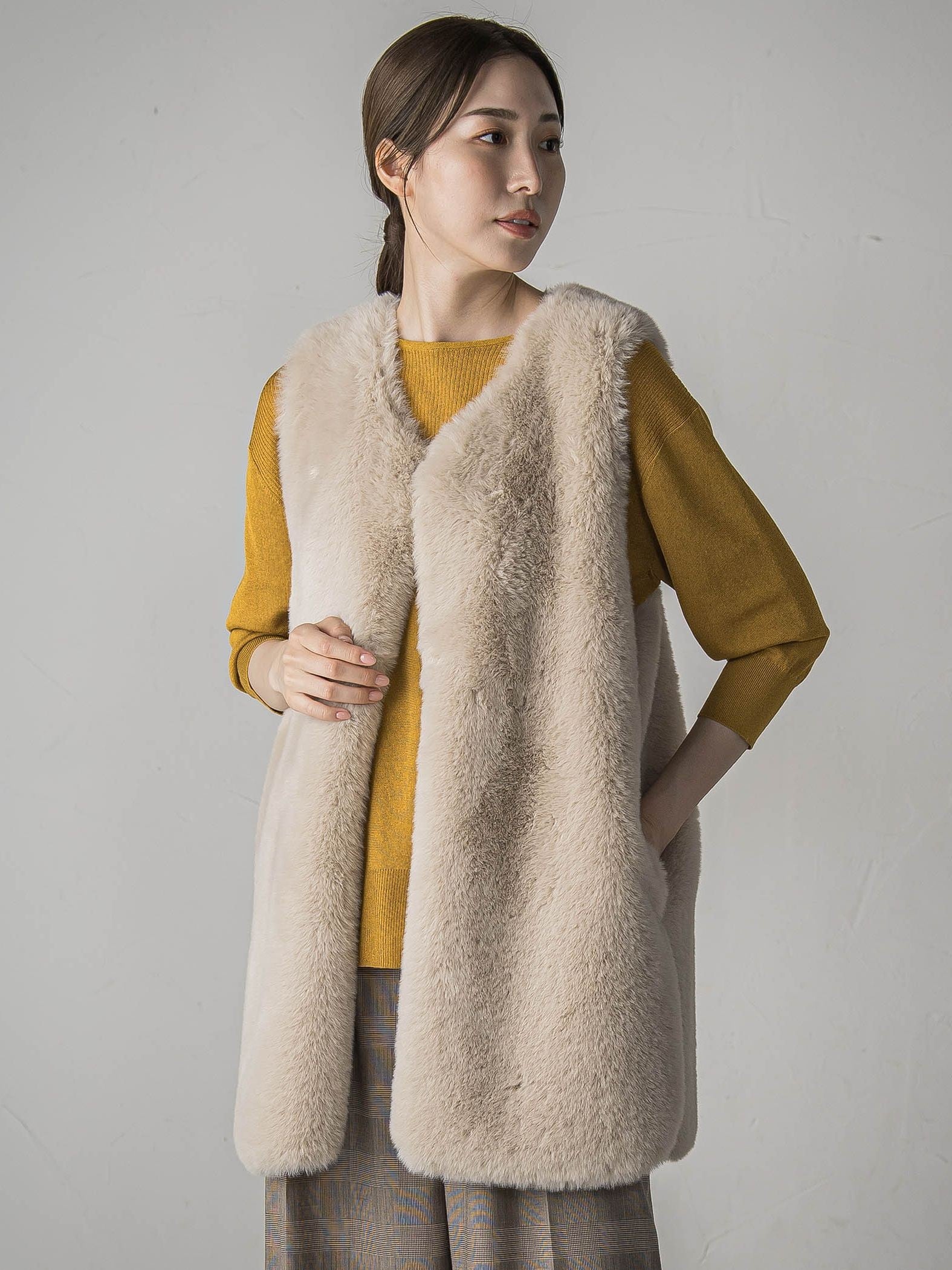 【biyori】”表も裏も主役”リバーシブルフェイクファーベスト