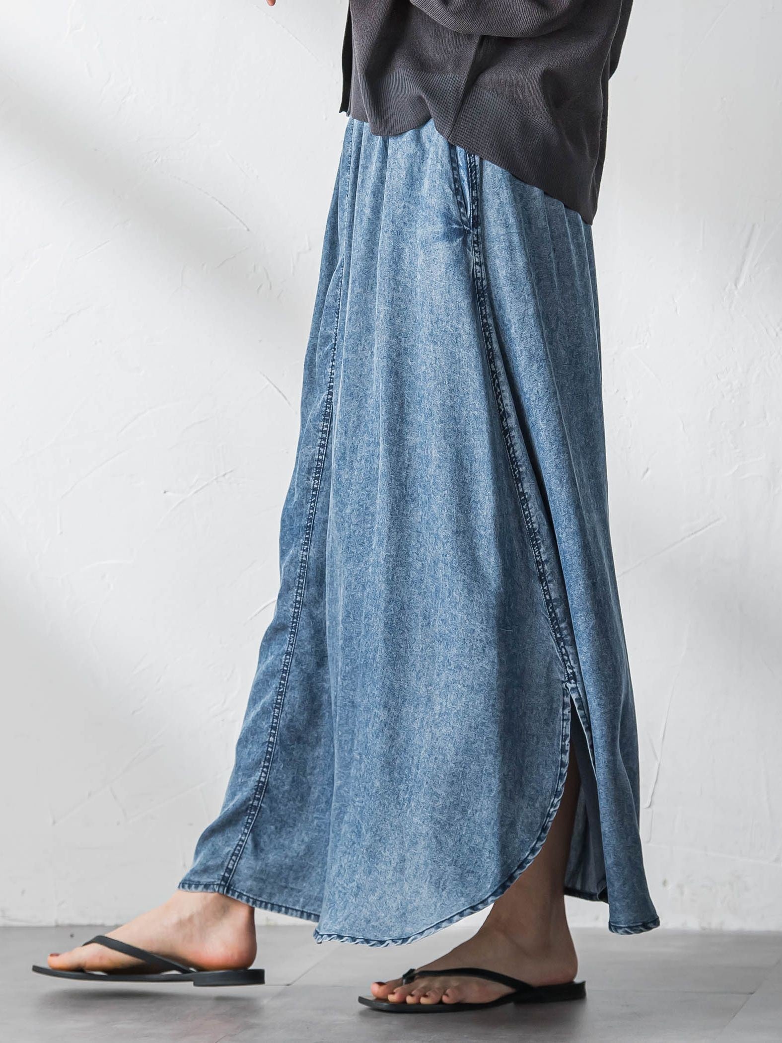 ゆれるデニムサークルスカート
