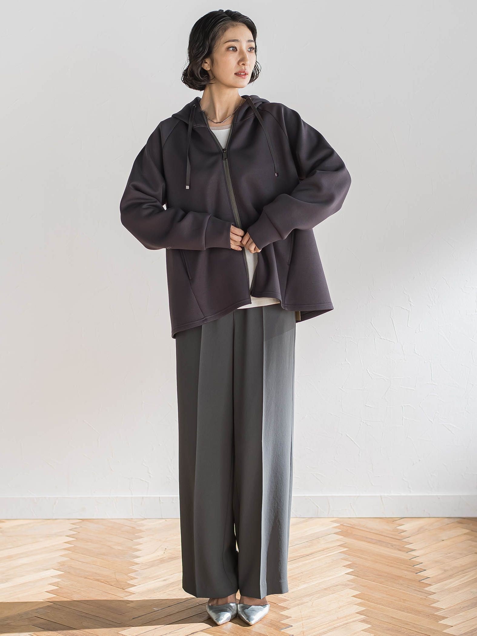 【大きいサイズ】ストレッチダンボールジップパーカー