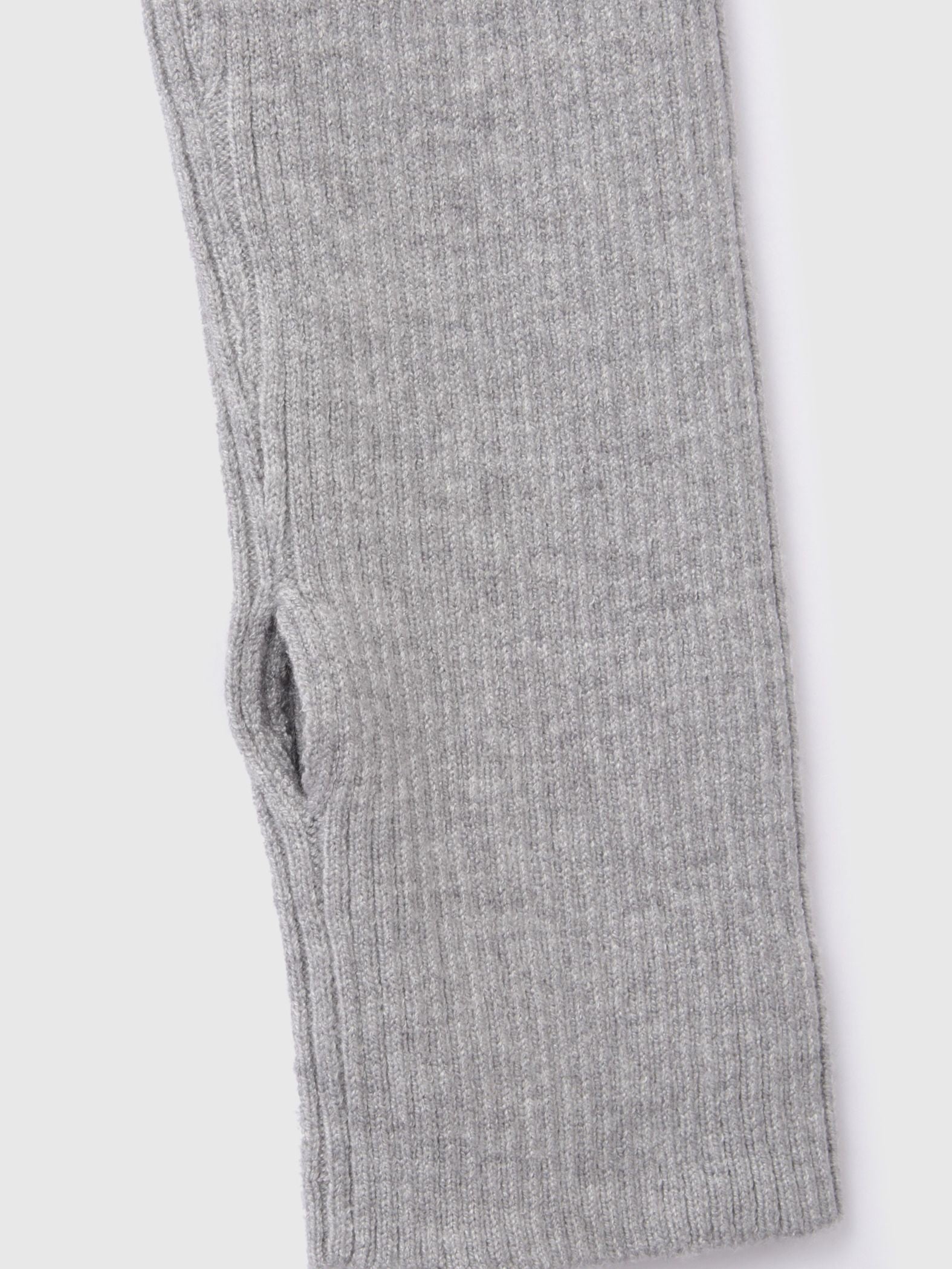 サムホールハイネックニットプルオーバー≪手洗い可能≫