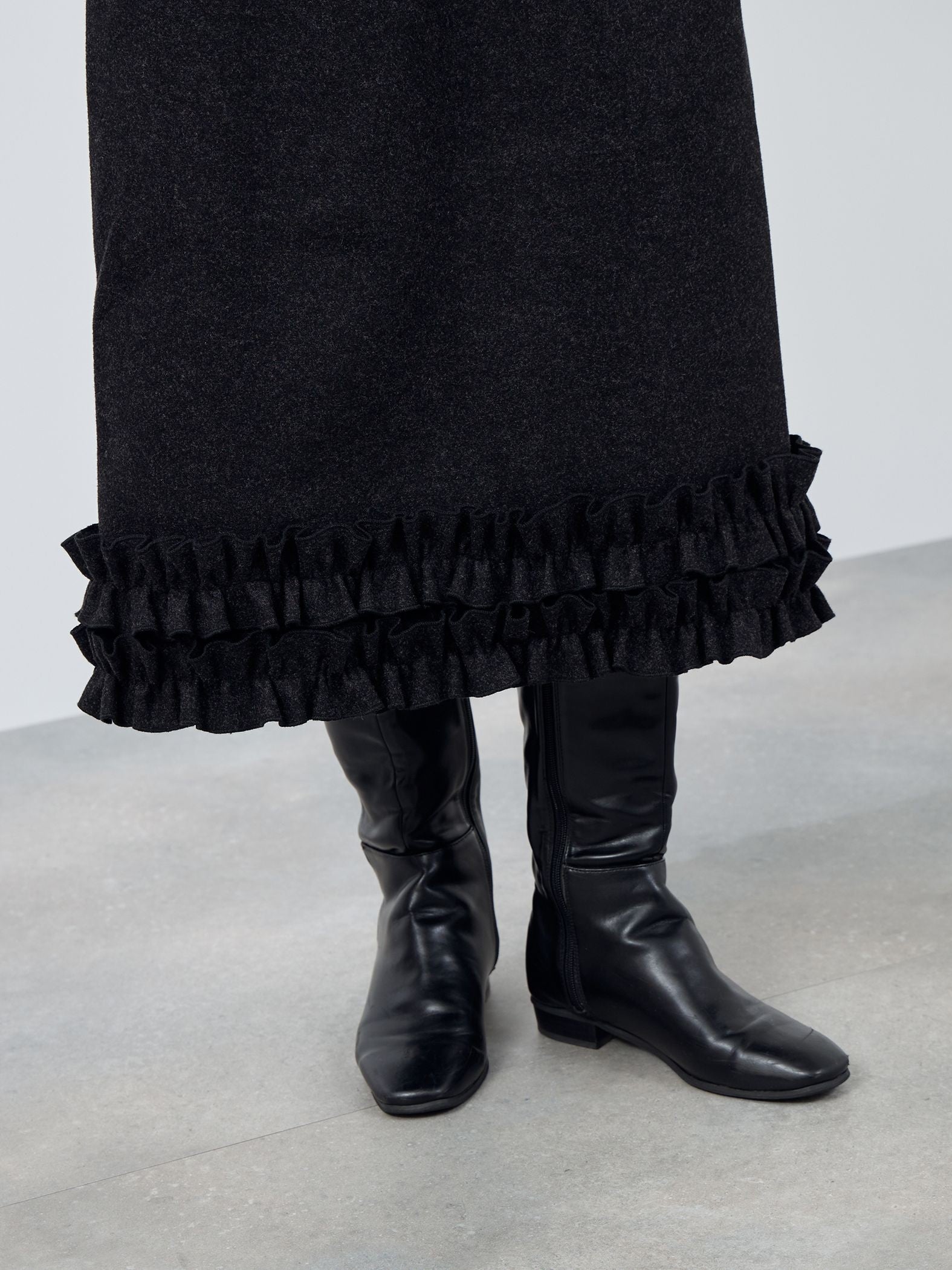 ウールライクフリルヘムAラインスカート