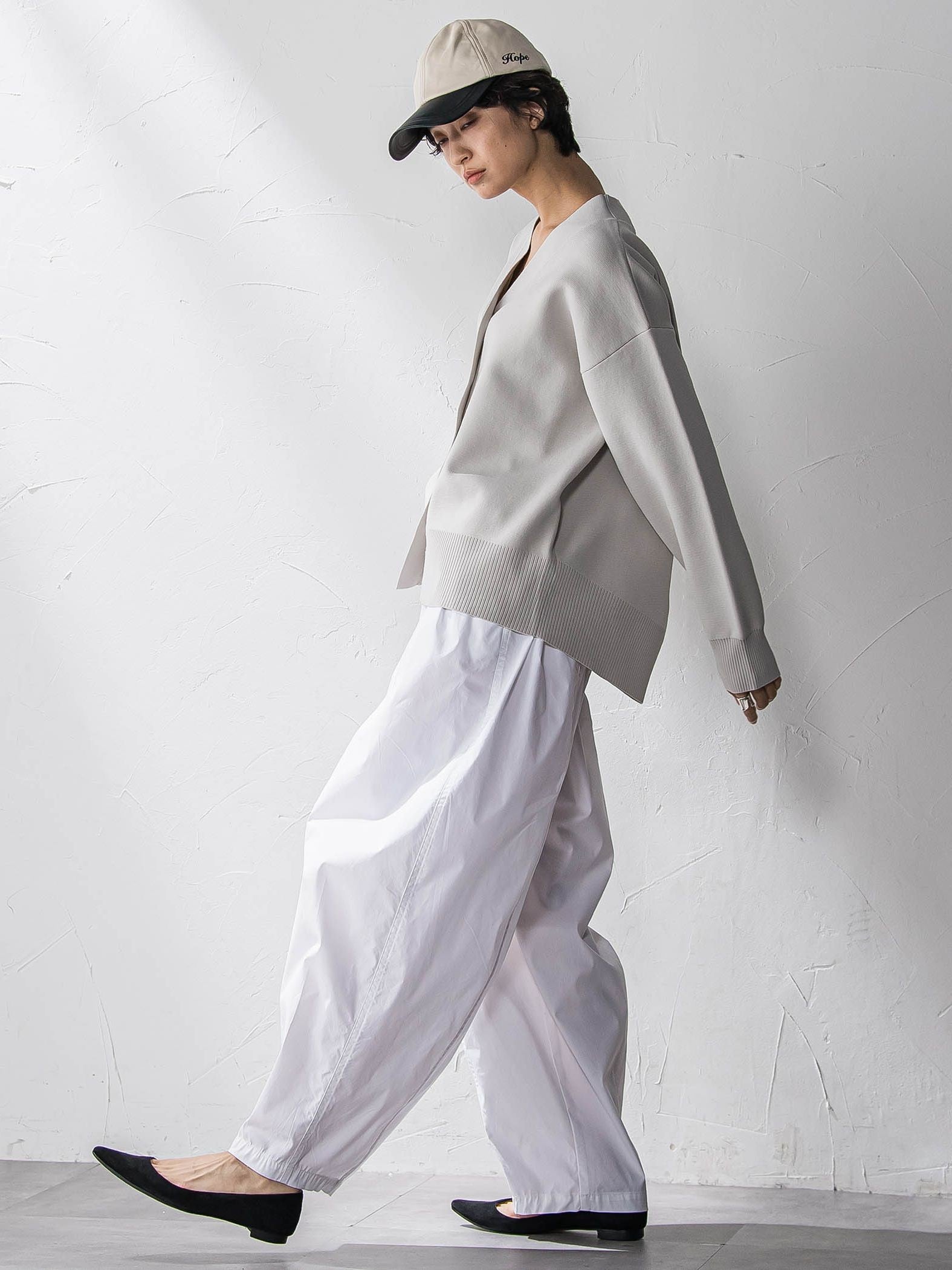 スポンディッシュVネックニットカーディガン≪洗濯機で洗える≫