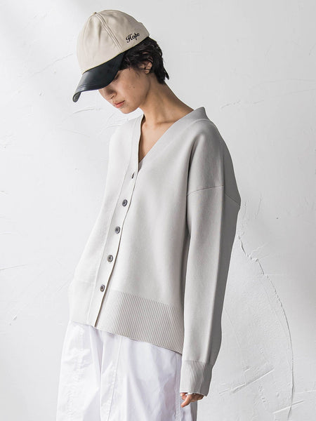 スポンディッシュVネックニットカーディガン≪洗濯機で洗える≫