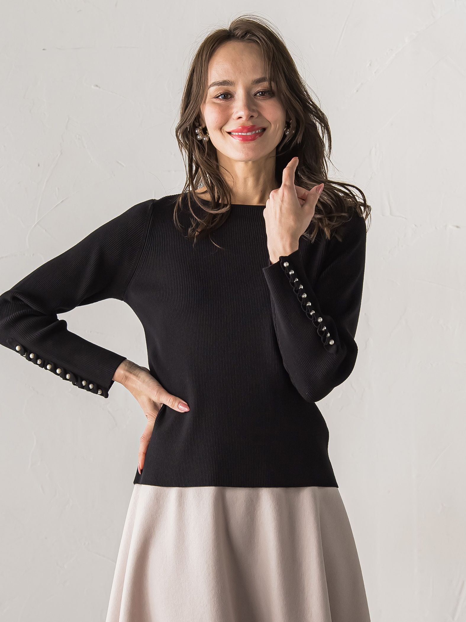 袖フリルパールリブニット