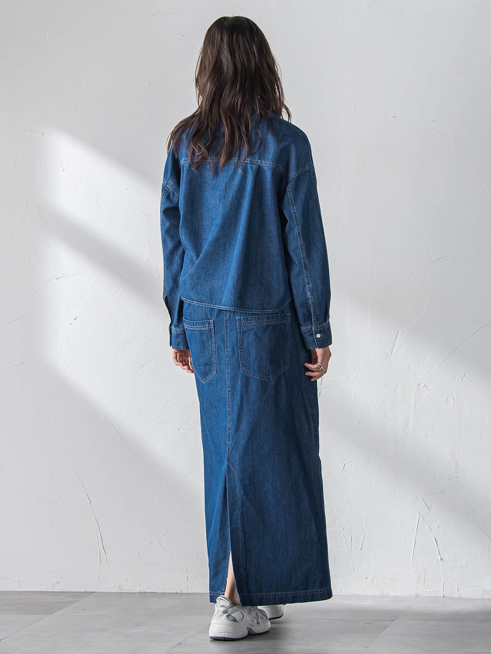 ラウンドヘムデニムクロップドシャツ