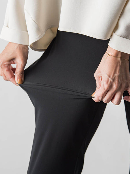 【WEB限定】撥水トリコットスキニーパンツ