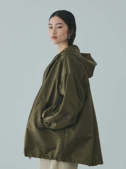 ボアライナー付きナイロンフーディブルゾン≪洗濯機で洗える≫