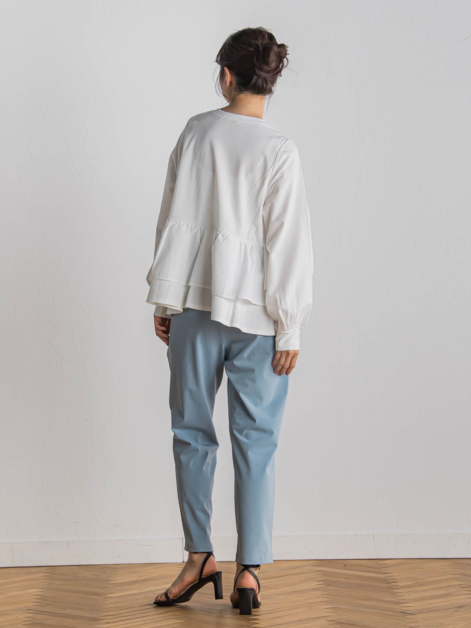 【WEB限定】サークルストレッチテーパードパンツ≪洗濯機で洗える≫
