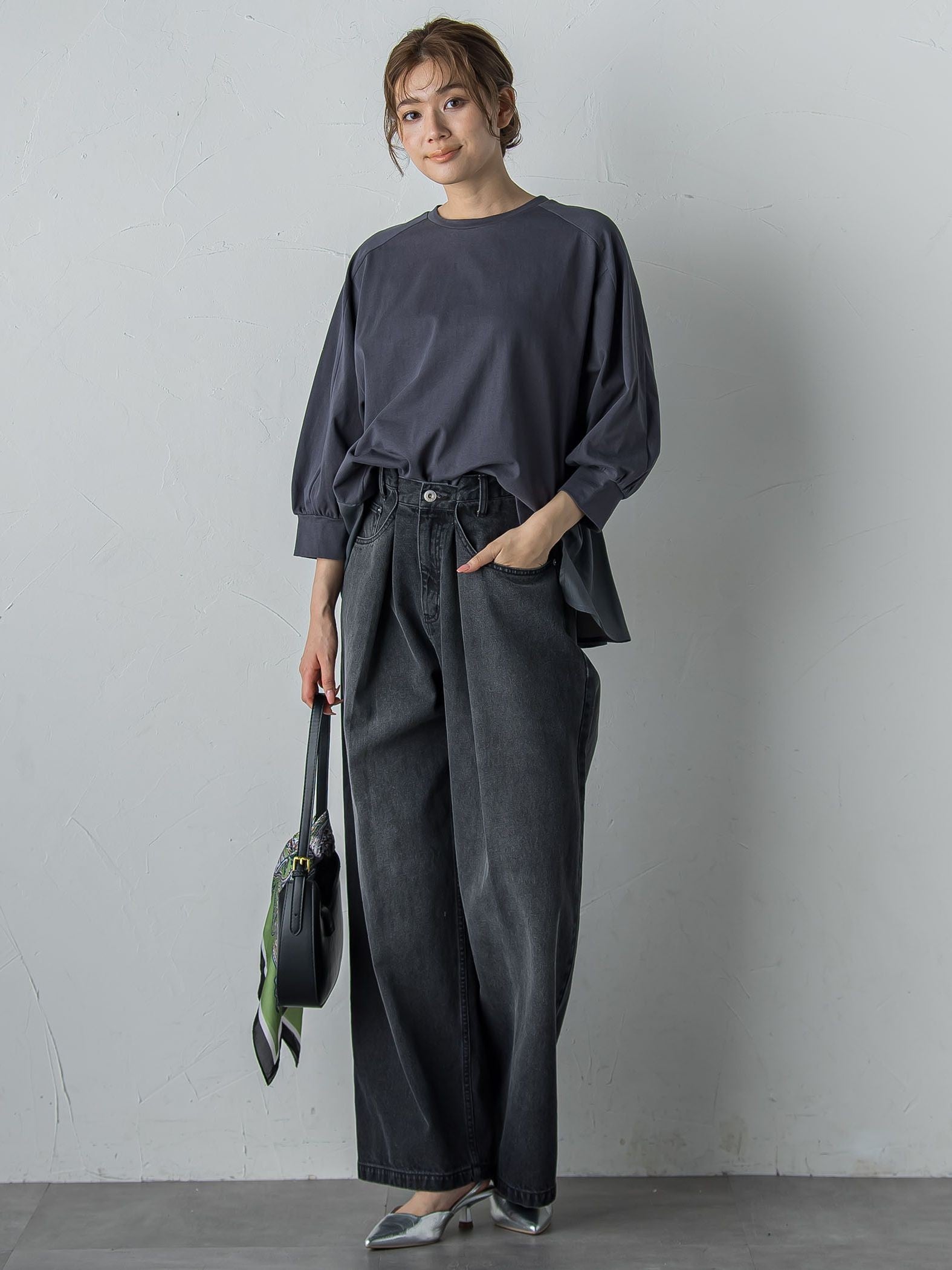 タックデニムパンツ≪洗濯機で洗える≫