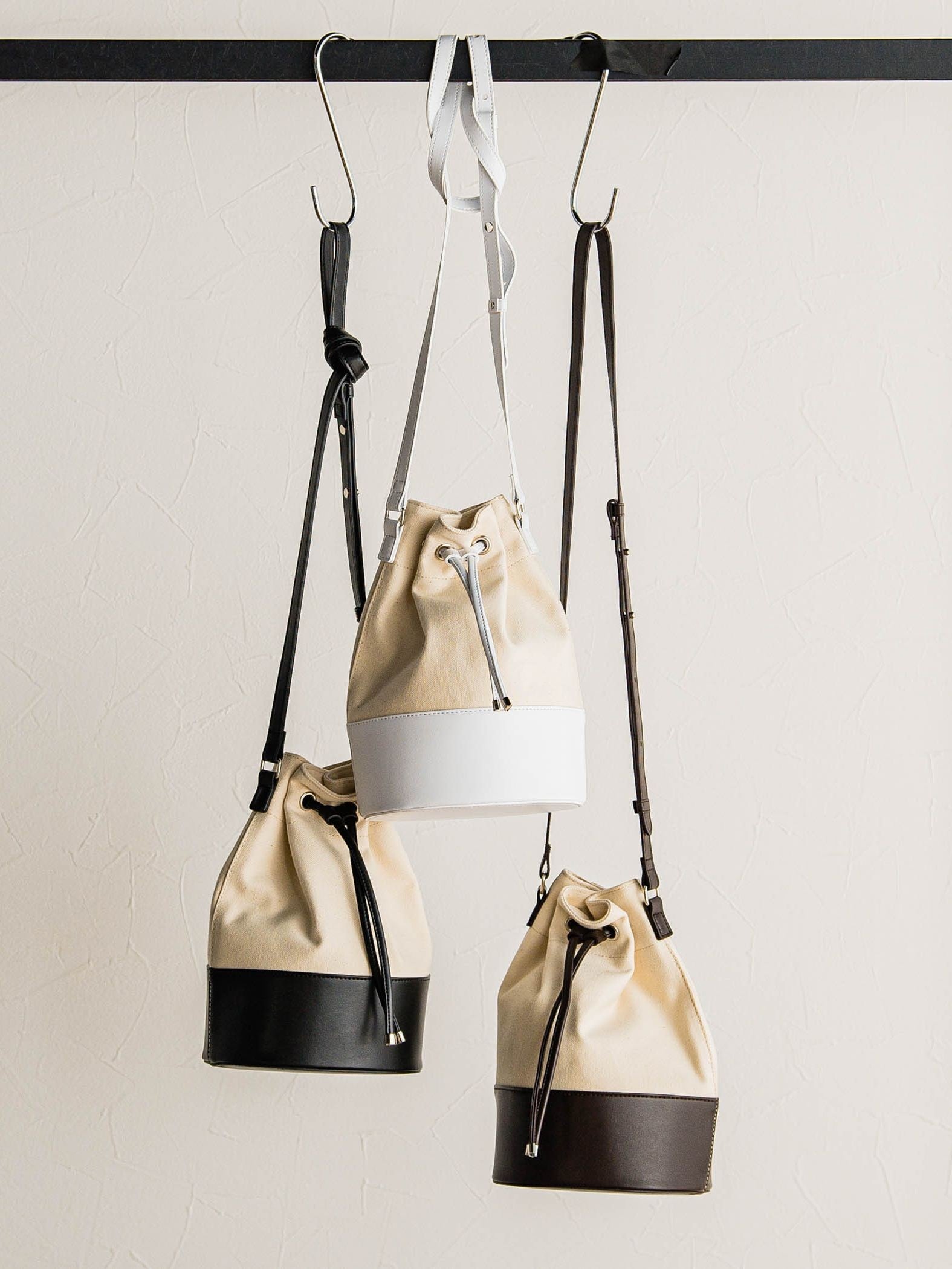 【APPLE LEATHER】キャンバス×アップルレザー巾着バッグ