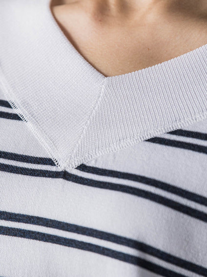 LEVITA Vネックドルマンニットプルオーバー