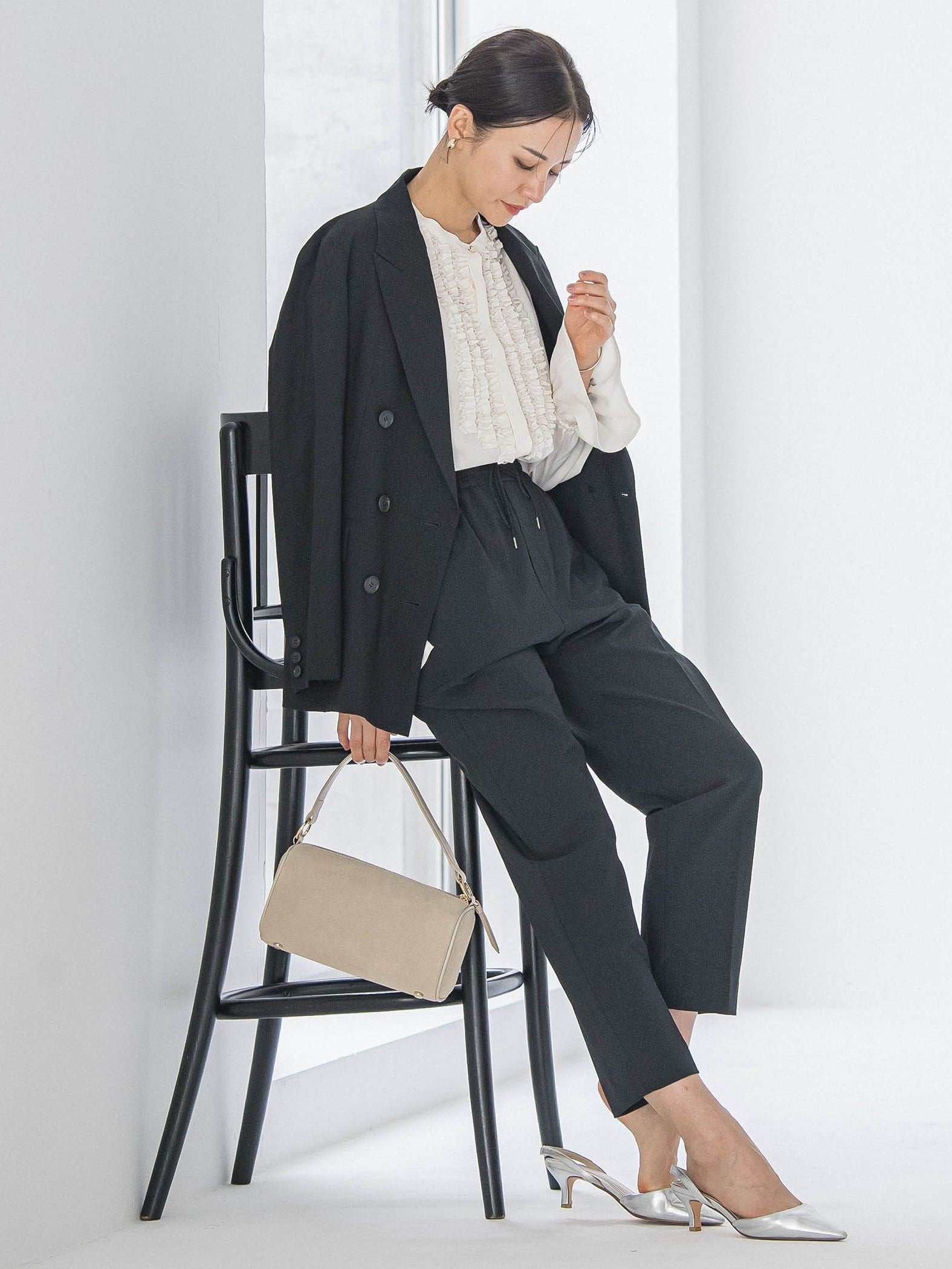 【WEB限定】Active Beautyテーパードパンツ≪13号・15号あり/洗濯機で洗える≫