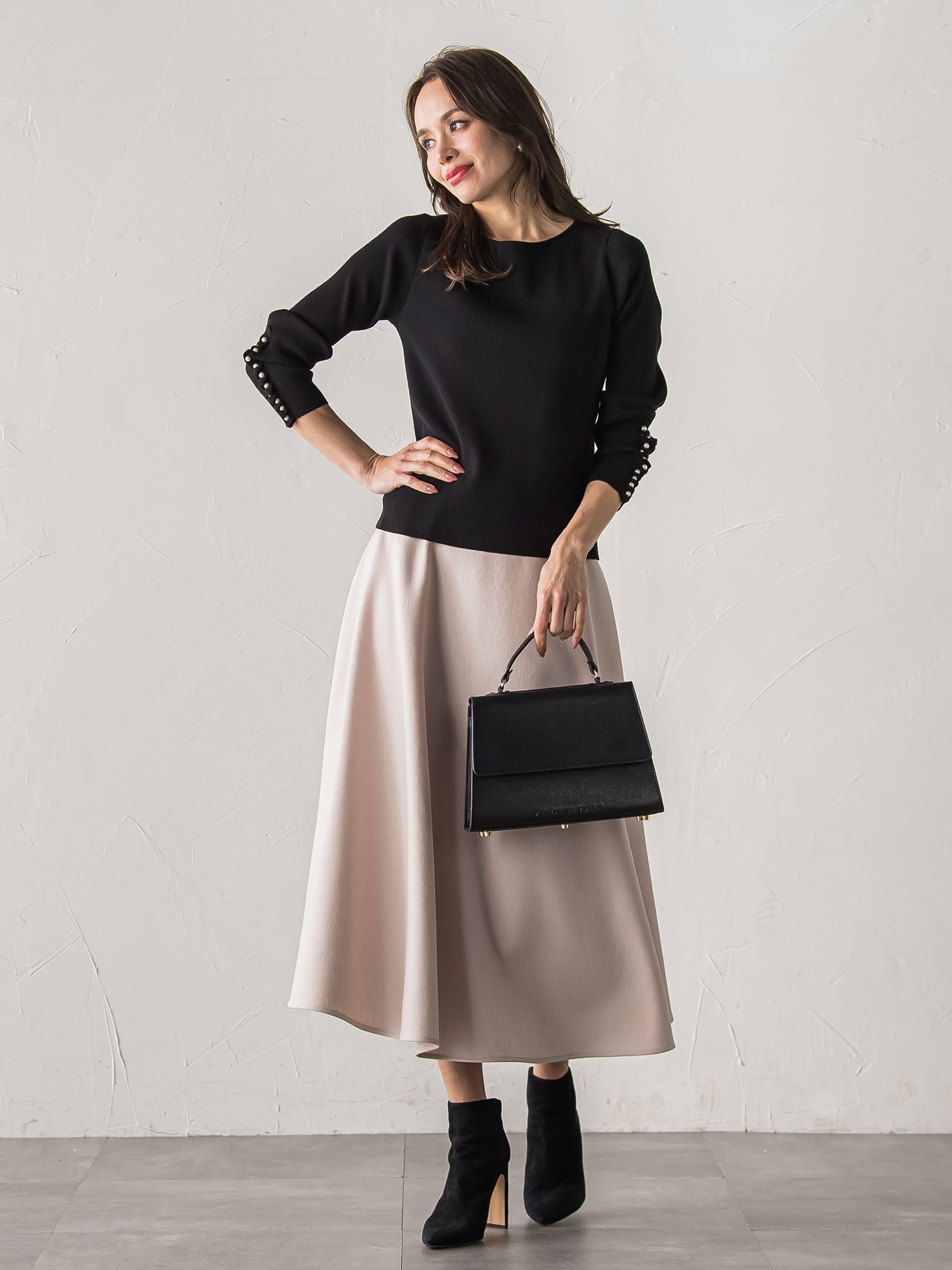 袖フリルパールリブニット