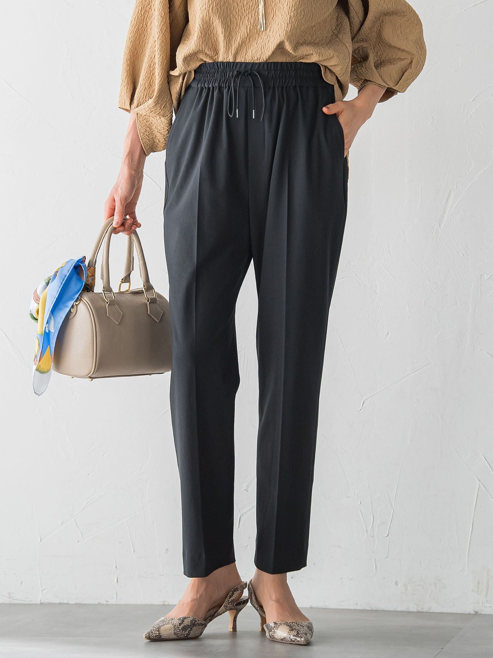 【追加生産】【WEB限定】Active Beautyテーパードパンツ≪13号・15号あり/洗濯機で洗える≫