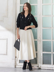 Vネックビジューカーディガン≪手洗い可能≫