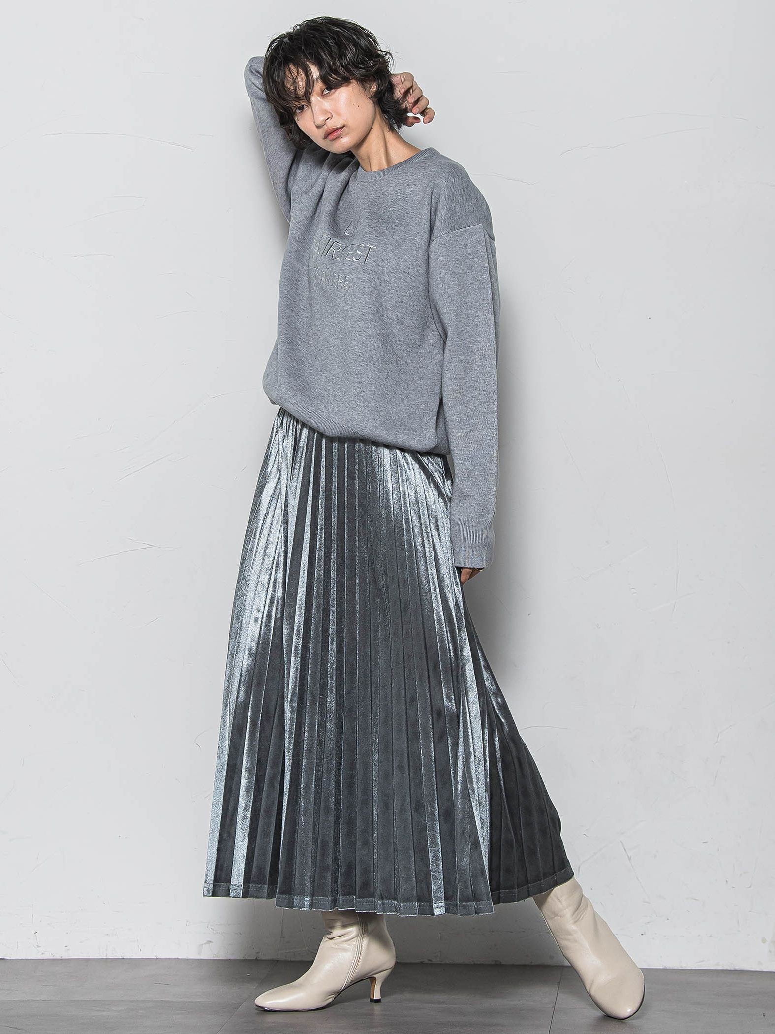 【WEB限定】刺繍ロゴニットプルオーバー≪洗濯機で洗える≫