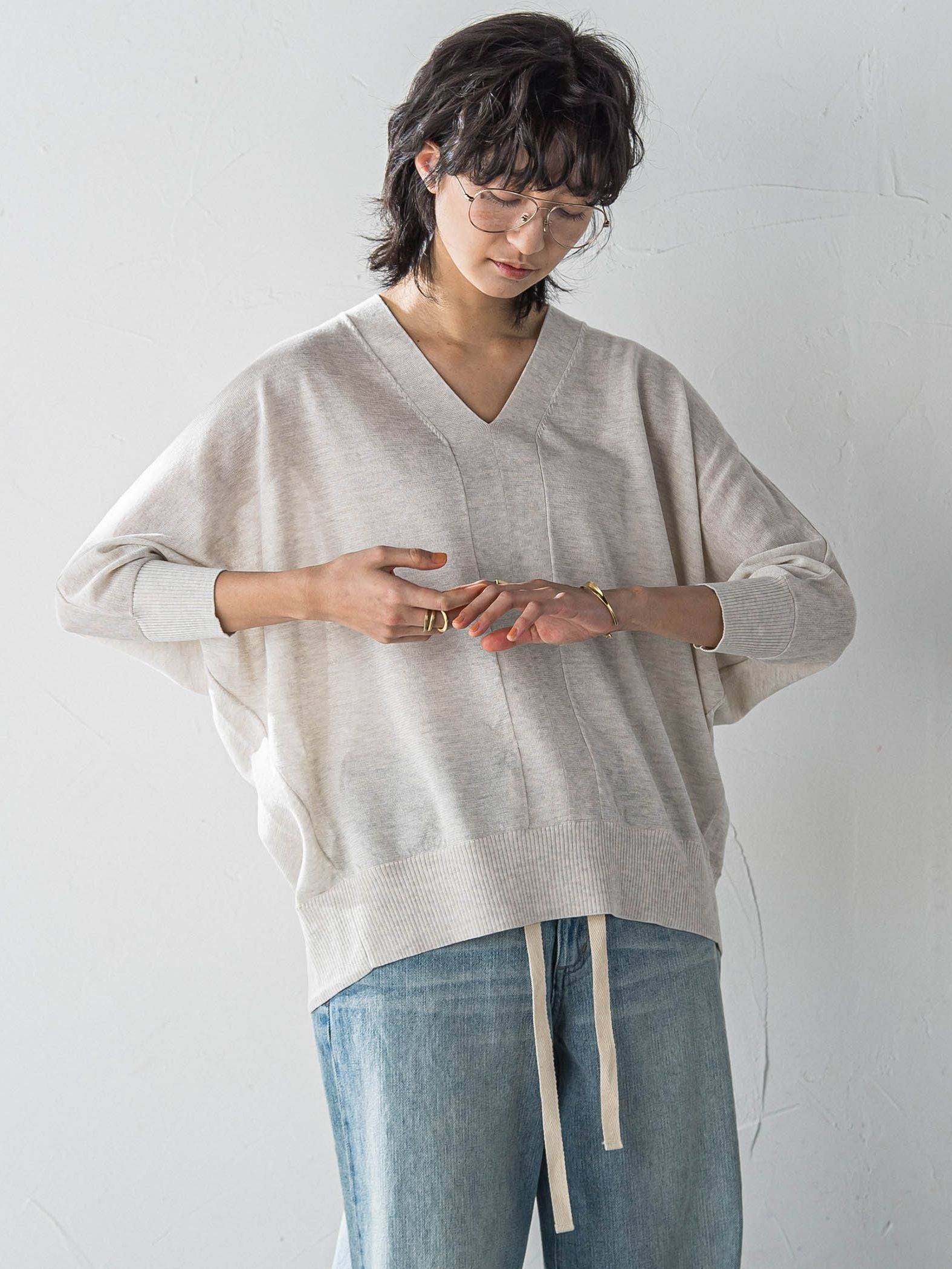 LEVITAシアーVネックドルマンニットプルオーバー≪手洗い可能≫