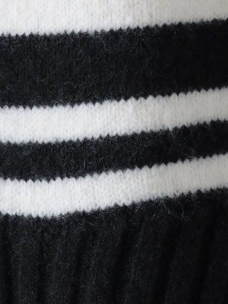 【WEB限定】”ふんわり着心地”ランダムボーダーニット