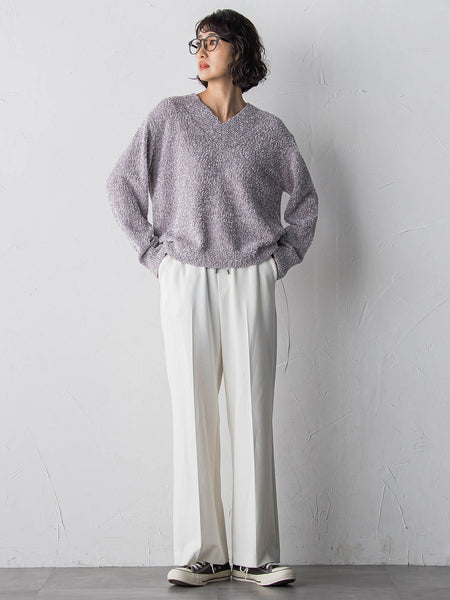 【大きいサイズ】ツヤモールVネックニット