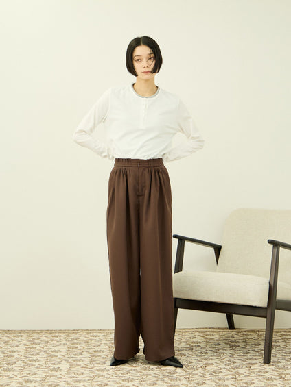 ヘンリーネックレイヤードTシャツ