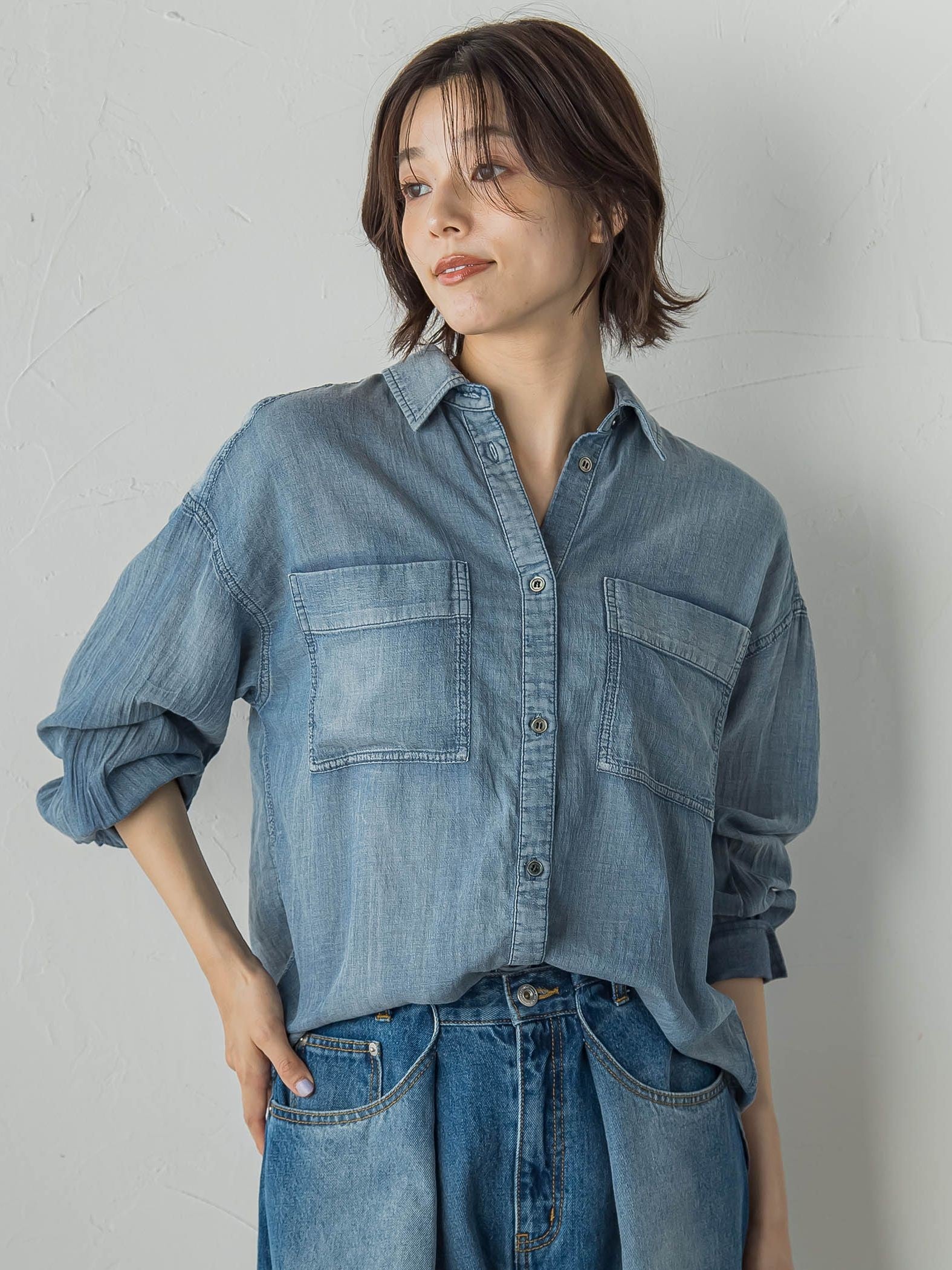 シアーデニムシャツ≪洗濯機で洗える≫