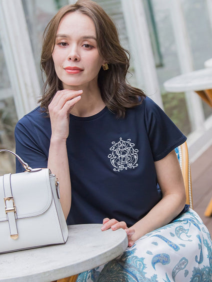 【WEB限定】35th Anniversaryロゴ刺繍Tシャツ≪洗濯機で洗える≫