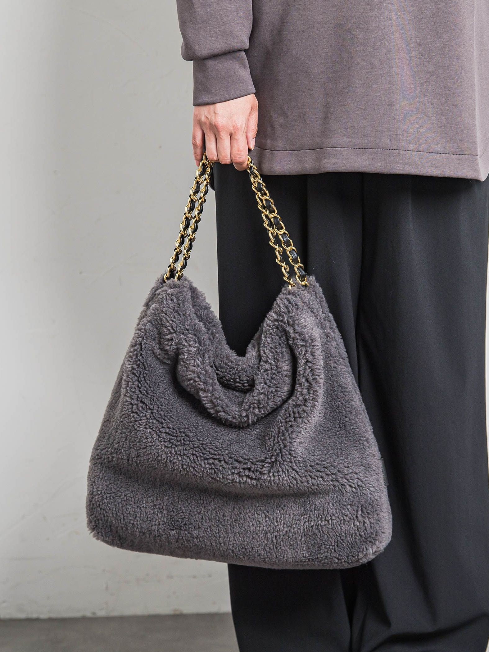 【WEB限定】【VIOLAd'ORO】エコムートン チェーンショルダートートM ELMO / V-8680