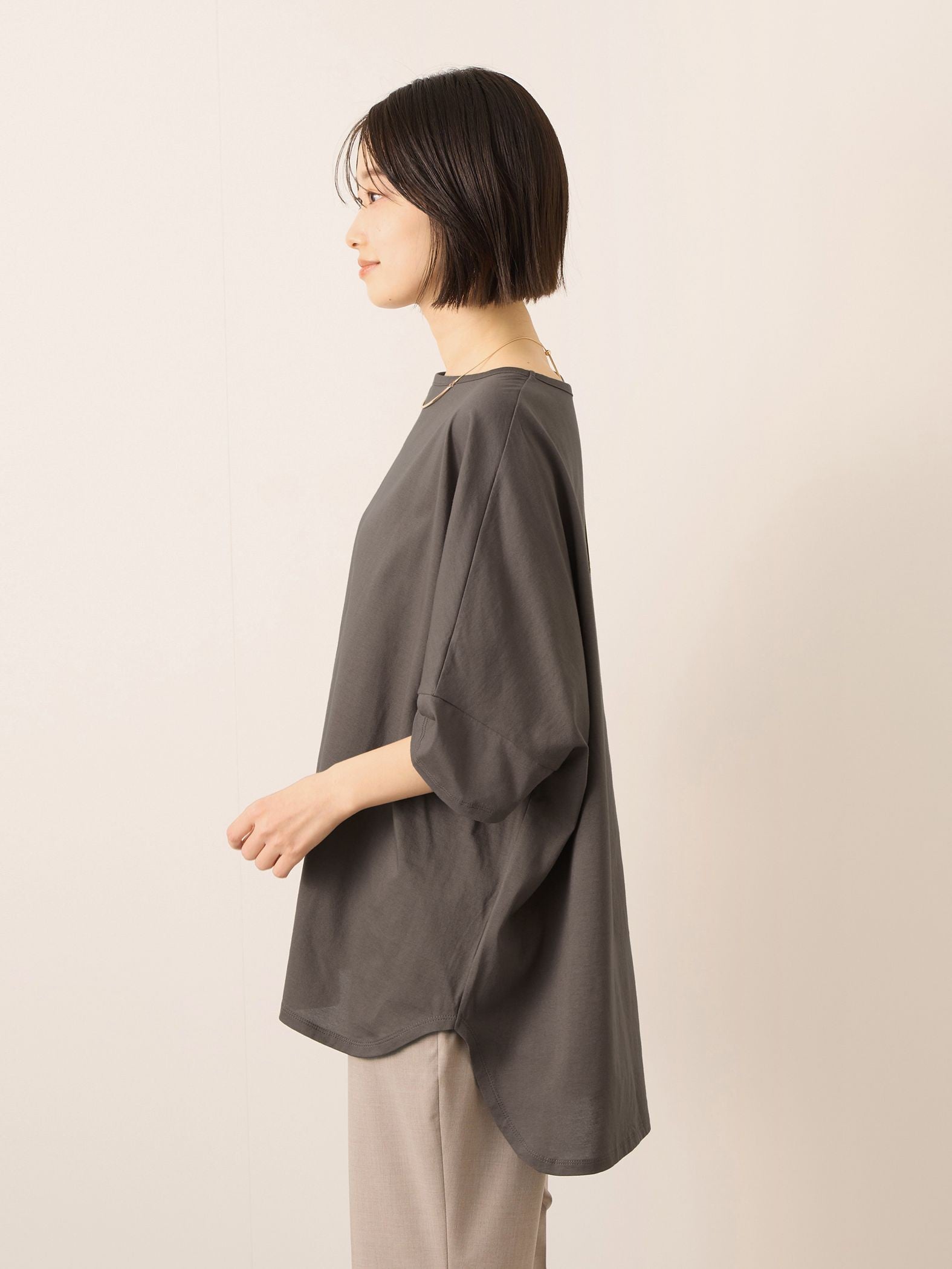 《予約》【機能するミニマル服】ポンチョTシャツ 《UVカット》