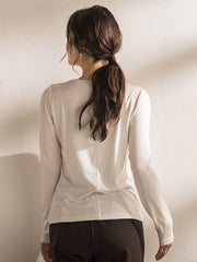 【WEB限定】吸湿発熱スムースタッチカットソー