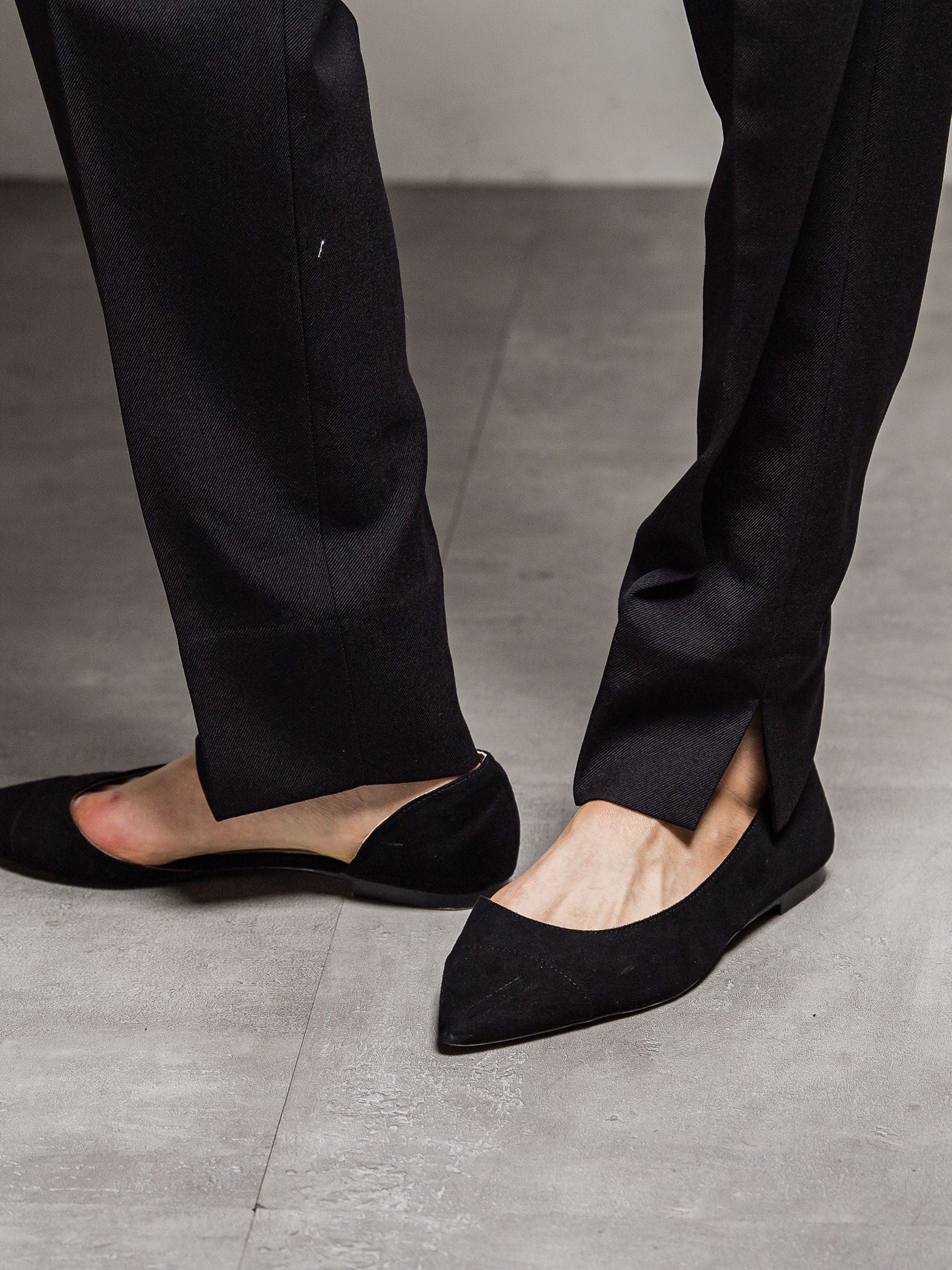 ミュールクルギャバテーパードパンツ