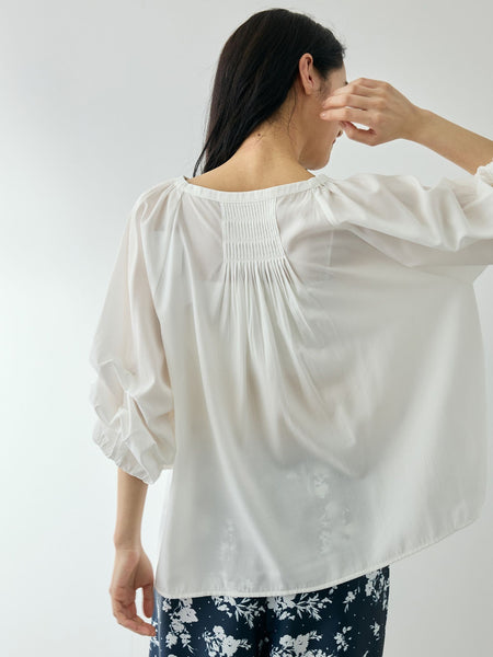 ホイップタックスリーブブラウス
