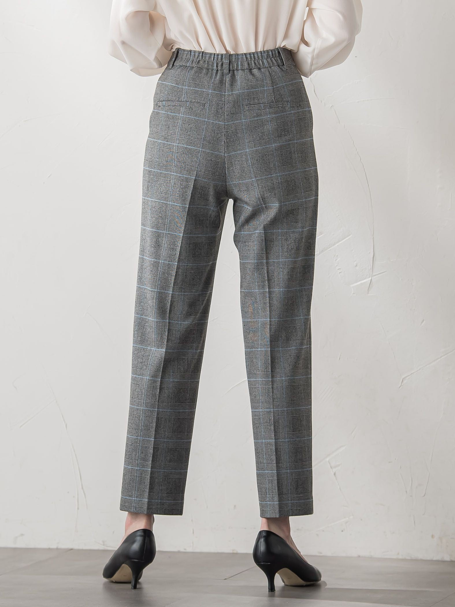 ピクシエスタストレートパンツ≪洗濯機で洗える≫