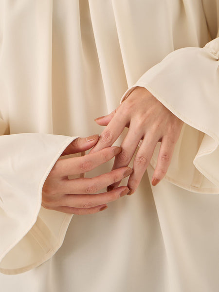 エステールギャバジンハイネックブラウス≪手洗い可能≫