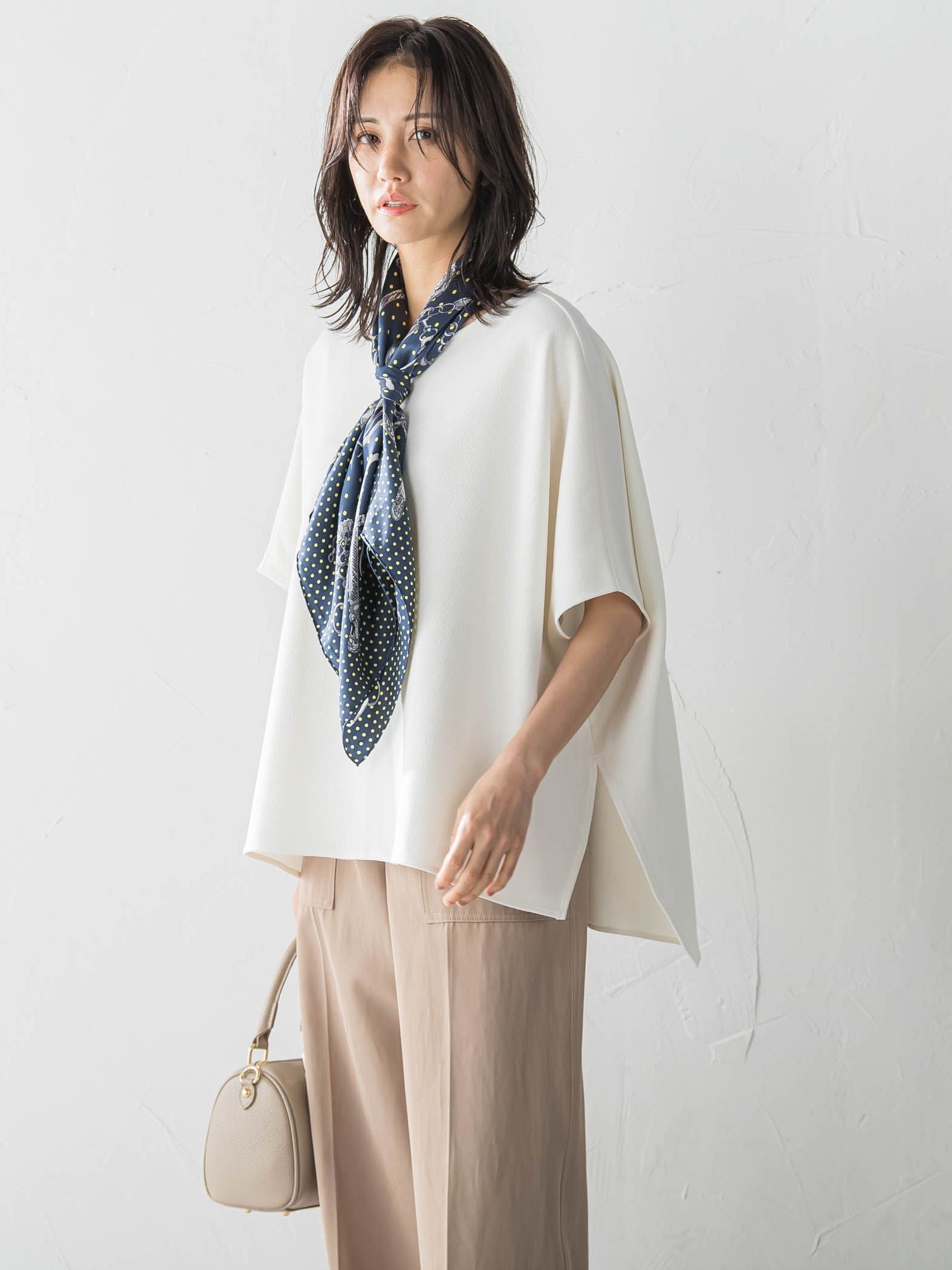 【WEB限定】【manipuri】＜シルクスカーフ88＞ ドットビット