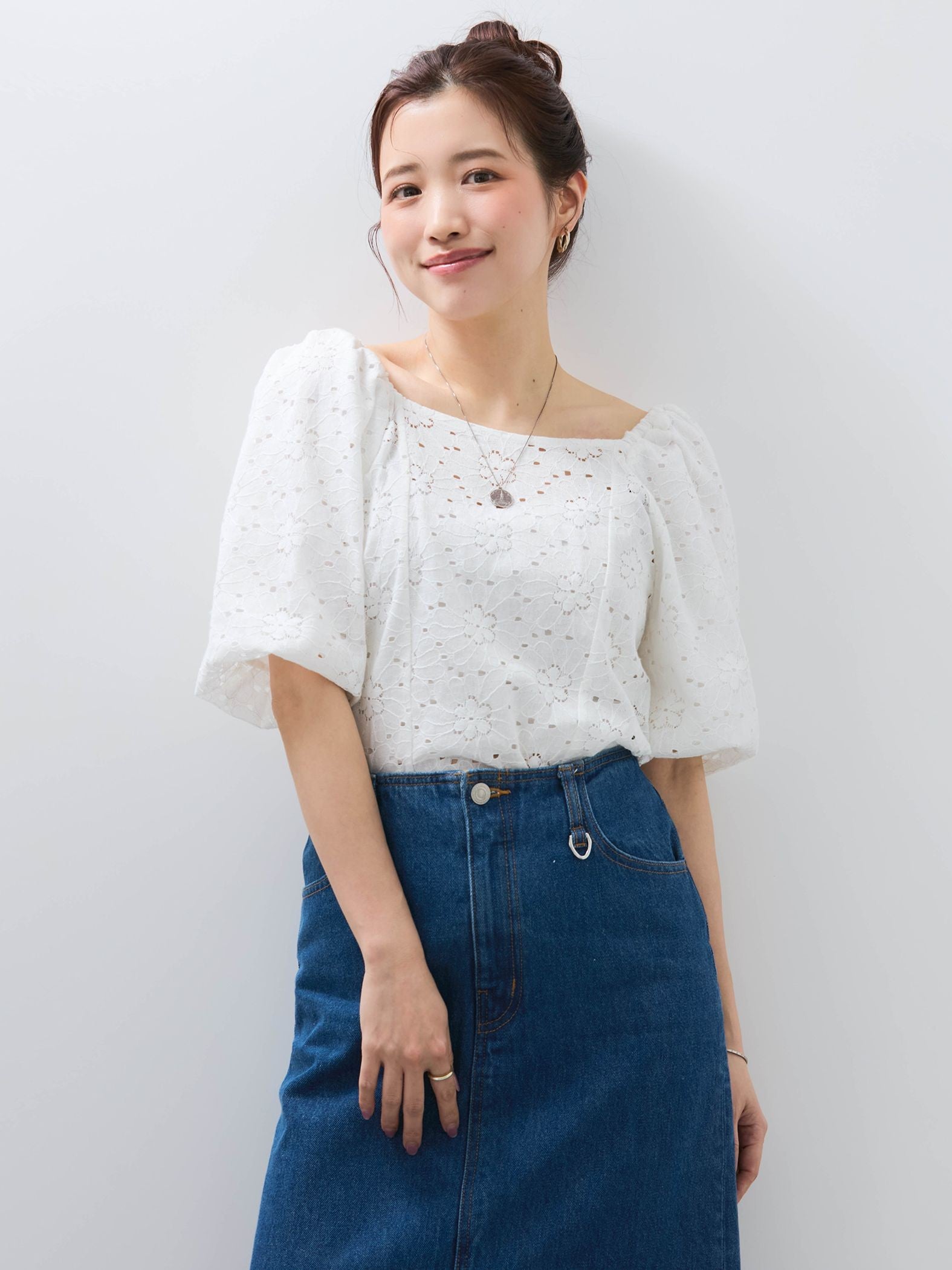 【SHIORI IRIE コラボ】2WAYオフショルレースブラウス≪手洗い可能≫